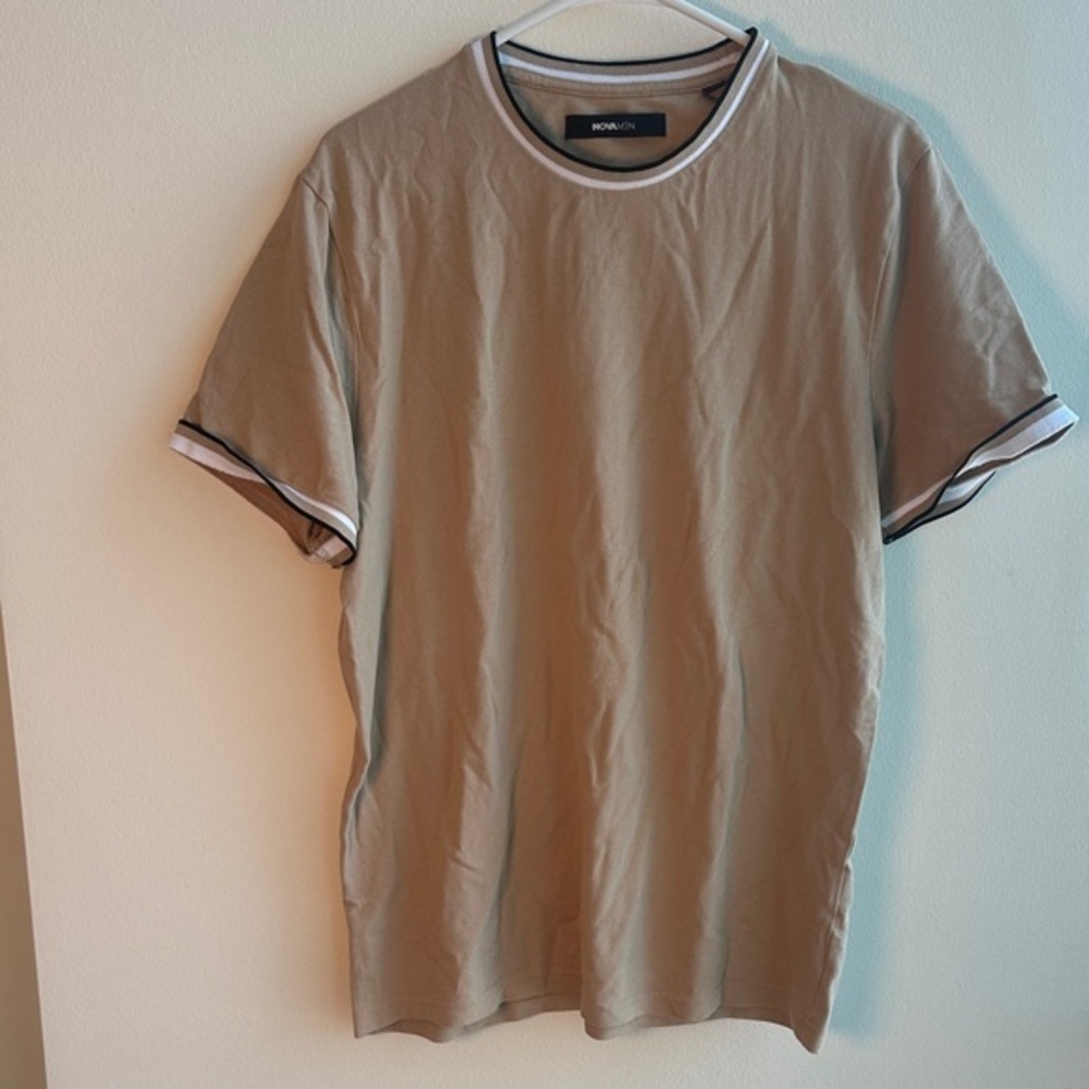 Fashion Nova Tan T-Shirt with White Trim